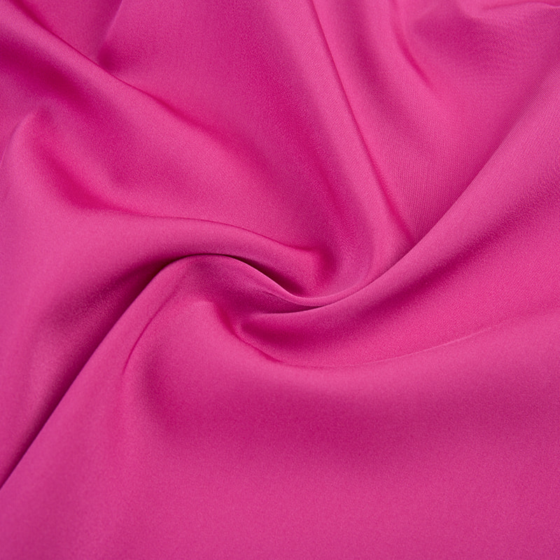 75d Satin -kangas naisen mekkoon